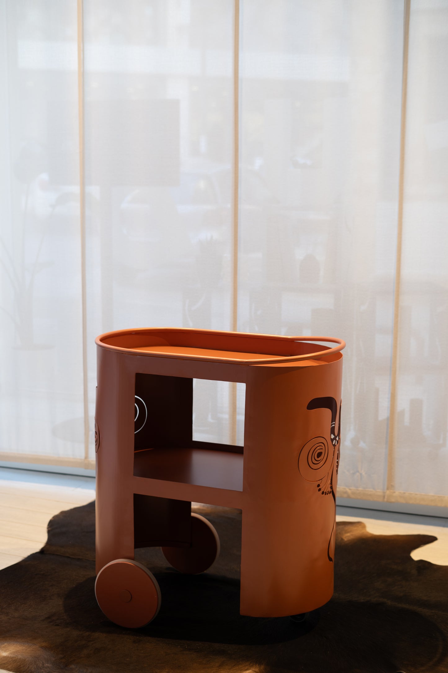 "Amfion" – Bar Trolley